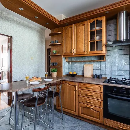 Apartment Powstancow Slaskich 61 *