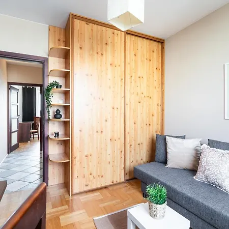 Powstancow Slaskich 61 Apartment Warsaw