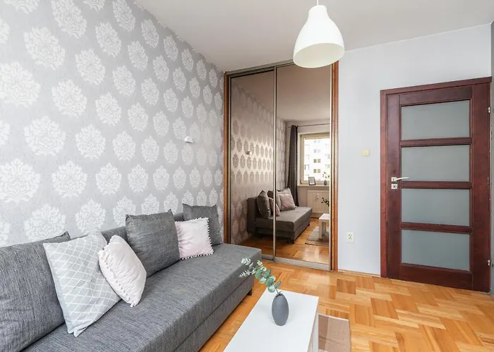 Powstancow Slaskich 61 شقة