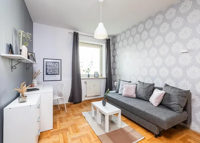 Powstancow Slaskich 61 شقة *